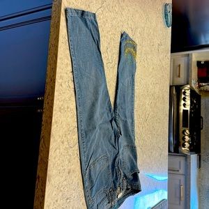 Lena capri jean size 10